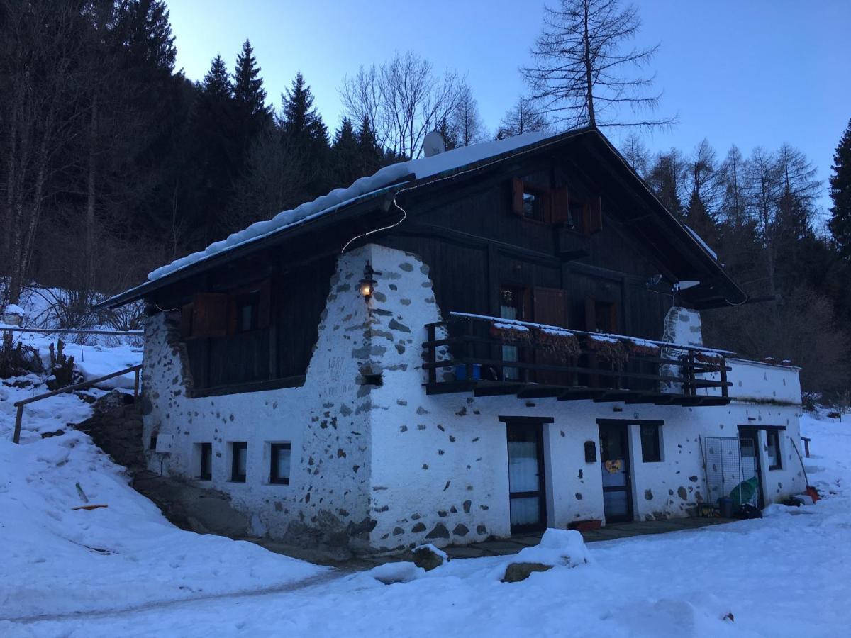 La Locanda Delle Pulci Bio Welness Mezzana  Exterior foto
